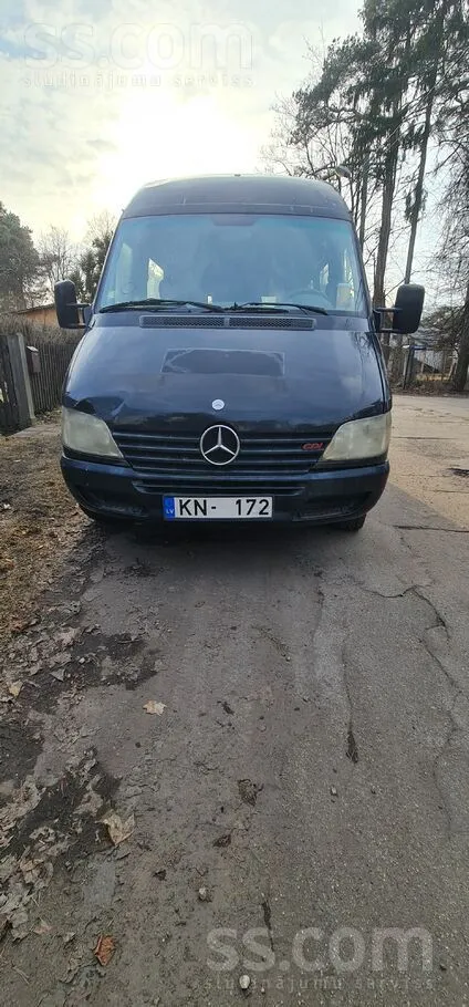 Mercedes Pārdodu busu, var vadīt ar B. 9 sēdvietas, vinete 