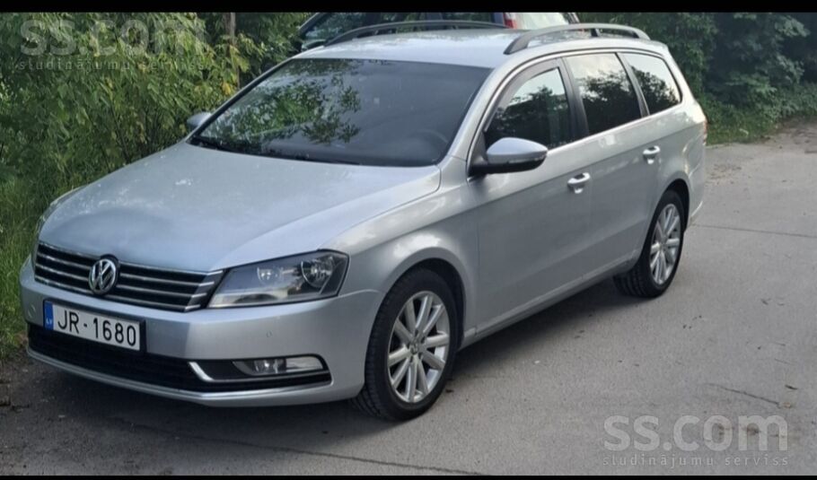 Pārdodas VW Passat B7 ar jauno Ta. Motors un hadene ir labā stāvoklī.