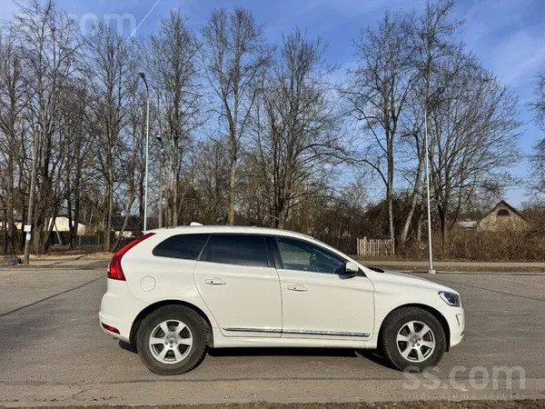 Volvo Pārdodu labu un uzticamu auto. 4x4