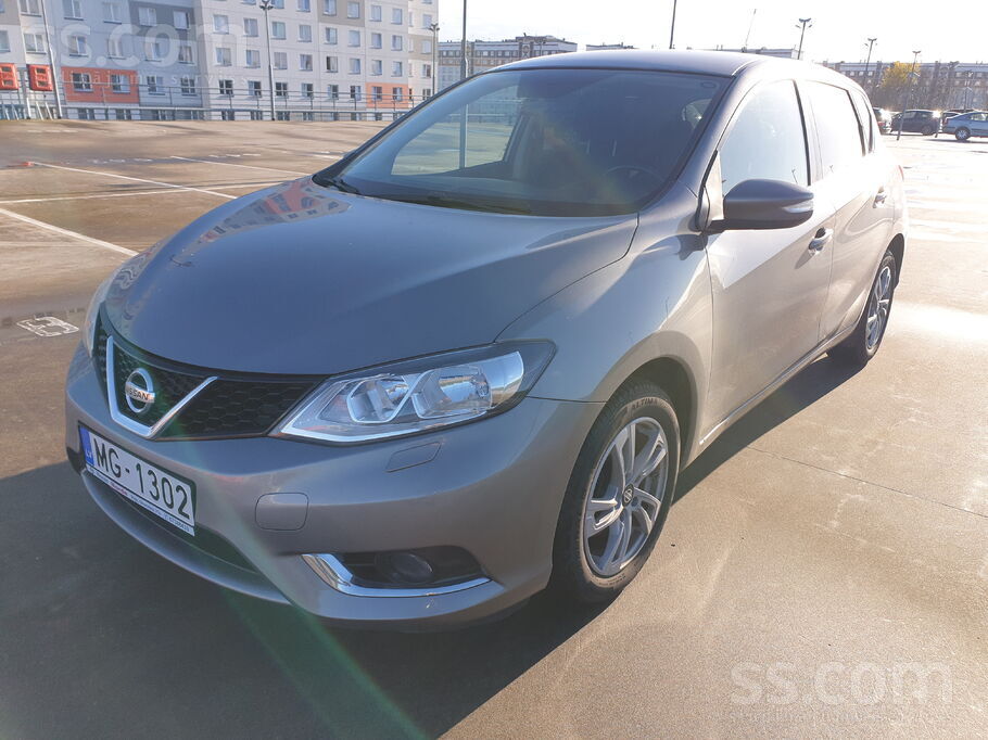 Pārdodu Nissan Pulsar. Komplektācija N-Connecta ar ekonomisku 1.2 benzīna dz