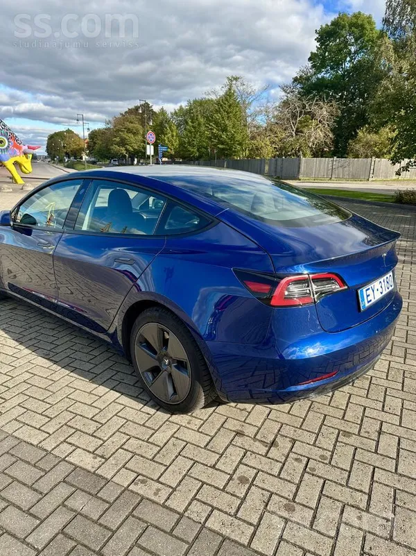 Tesla