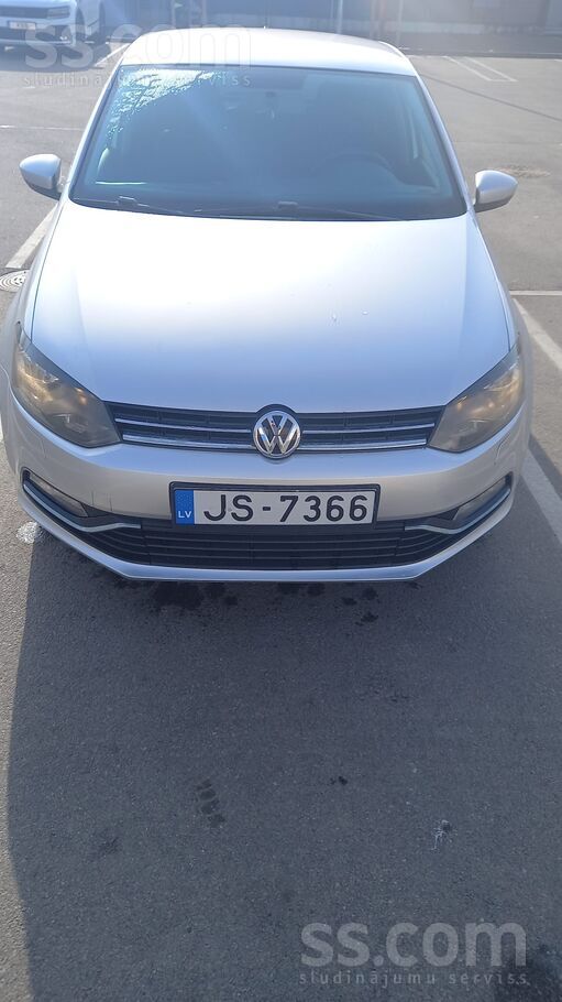 Pārdodu ekonomisku pilsētas auto. 1.0 benzīns, manuālā ātrumkārba. Labā tehn