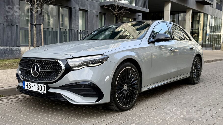 Pārdod iespējams labāk aprīkoto Mercedes-Benz E 300 e 4Matic Sedan Plug-in H