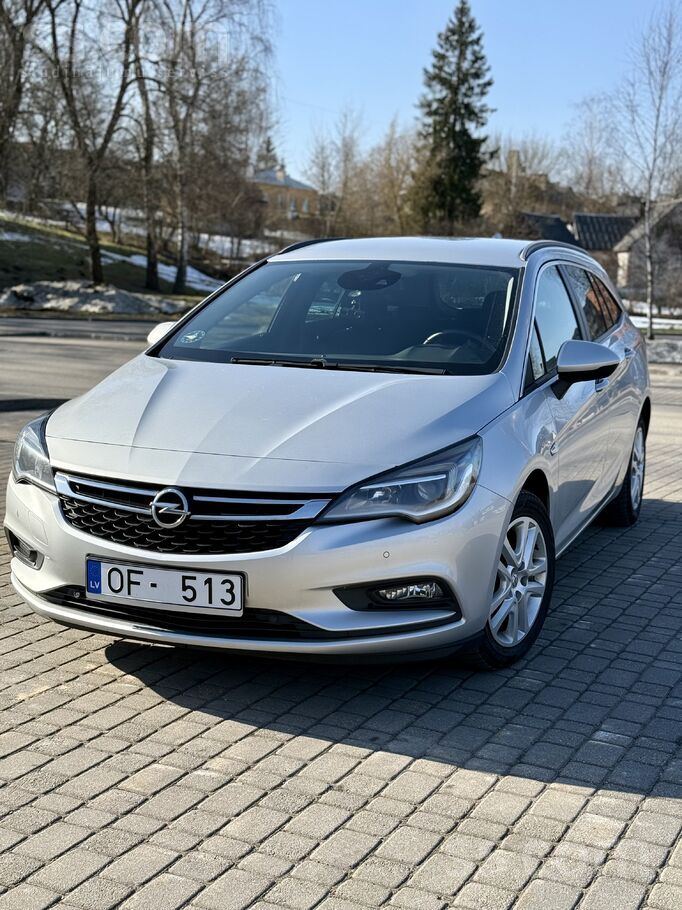 Opel Pārdod Opel Astra Sports Tourer 2017