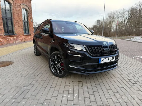 Skoda Škoda Kodiaq RS 4x4 240Zs Panorama Canton Webasto 