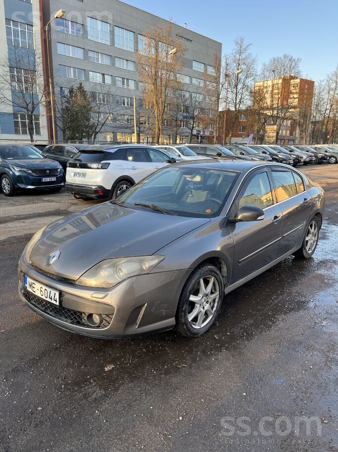Renault Renault Laguna 2.0 dCi – 110 kW 2.0 L dīzelis, 6-p