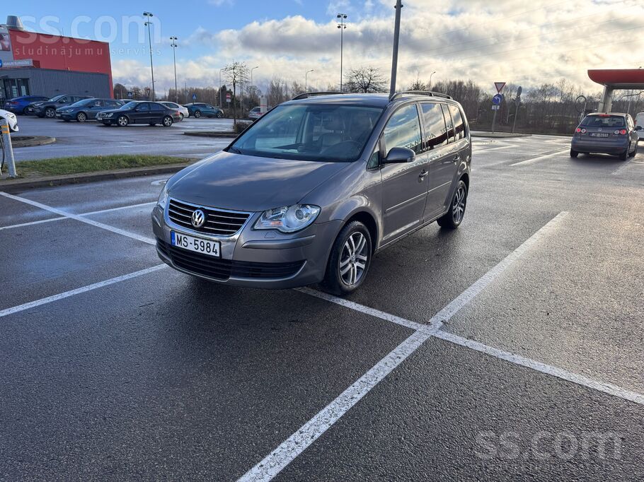 Volkswagen TA līdz 07.2026, 7 vietas, 1.9 Tdi, dzinēja defekt