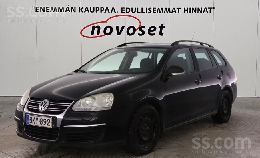 Volkswagen Auto stingrs un kluss, nav redzējis Latvijas ceļus