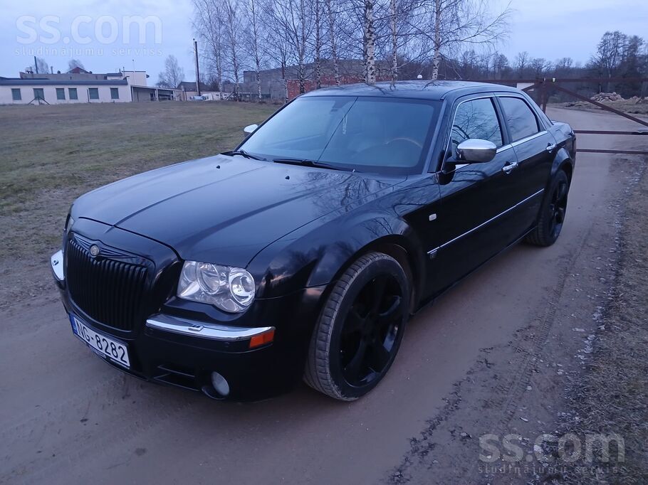Chrysler Pārdodu Chrysler 300C, 3.0 dīzelis, automāts. Tehn
