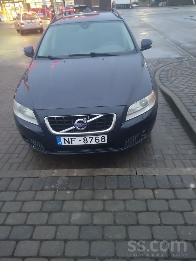 Pārdodu vai mainu volvo
Nodoklis nomaksāts 129kw
Sīkak pa tel