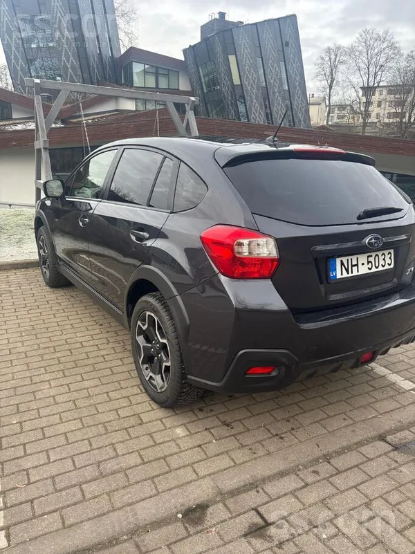 Subaru 2.0 benzīns 110kw, Automāts. No ekstrām jāmin tādā