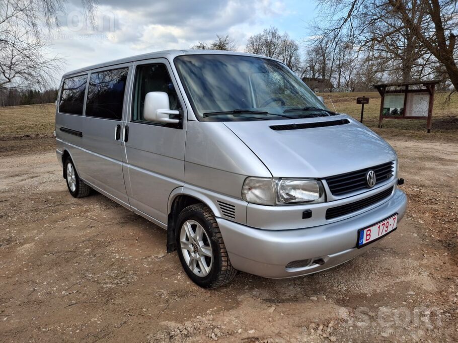 Volkswagen Motora tilpums 2460 cm3, Motora jauda 75 kw, pilna