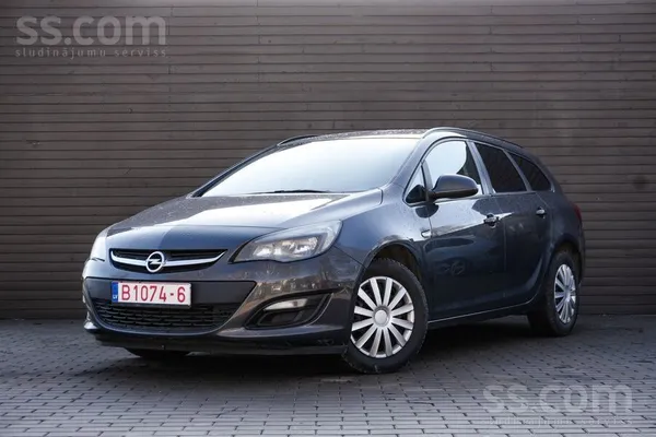 Opel Opel Astra 2014. gada 1.6 dīzelis ar manuālo ātrum