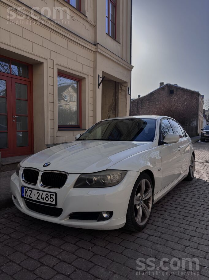 BMW Pārdod savlaicīgi koptu BMW 320d e90, tikko izieta