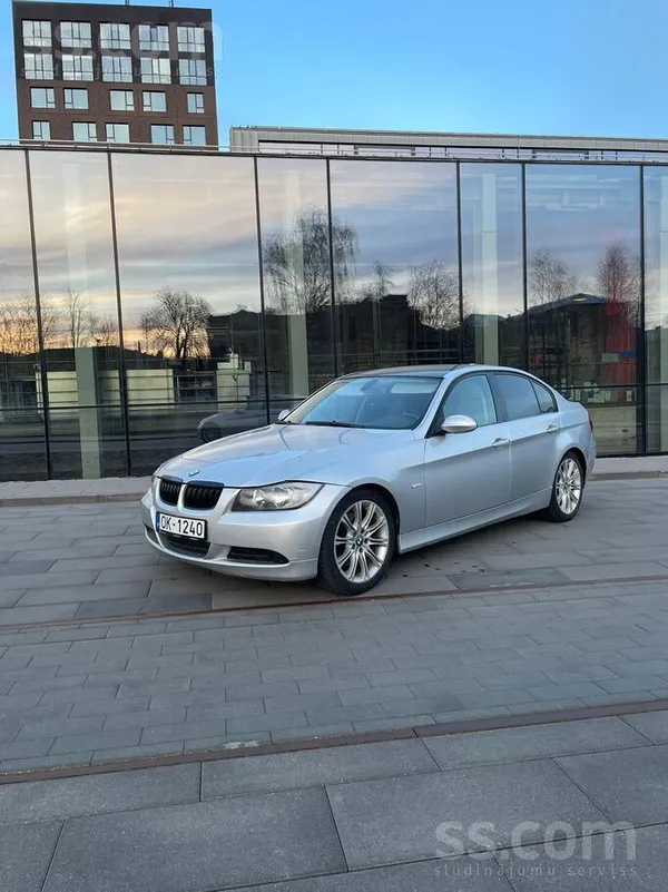 BMW Pārdodu BMW E90 330xd 170kw. 