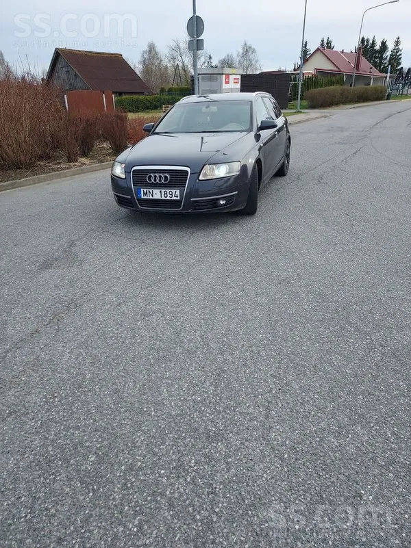 Audi Pārdodu Audi a6 c6, manuāls, 2.0tdi. Pirms 10tkm v