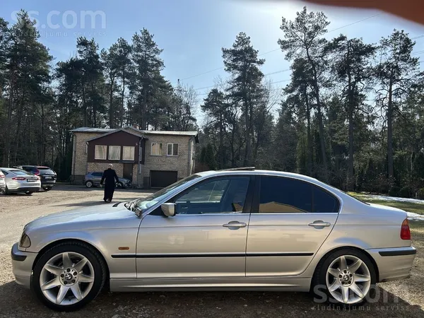 BMW Pārdodu savu bmw e46 2.5 labā stāvoklī. 