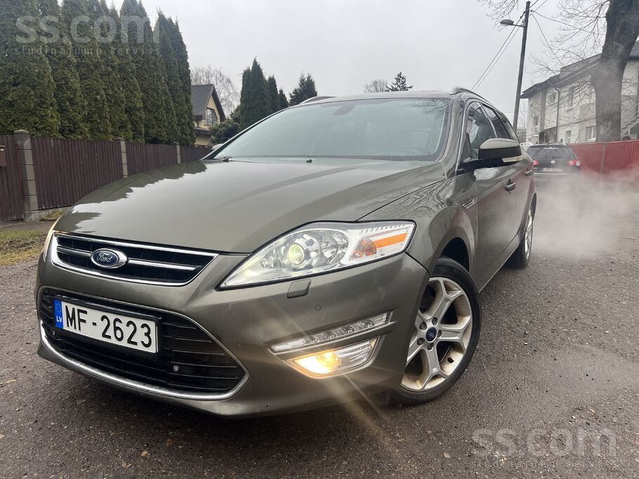 Ford Pārdod uzticamu un komfortablu Ford Mondeo, 2012. 