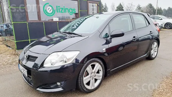 Toyota Toyota Auris 2.2 dīzelis 130 kw