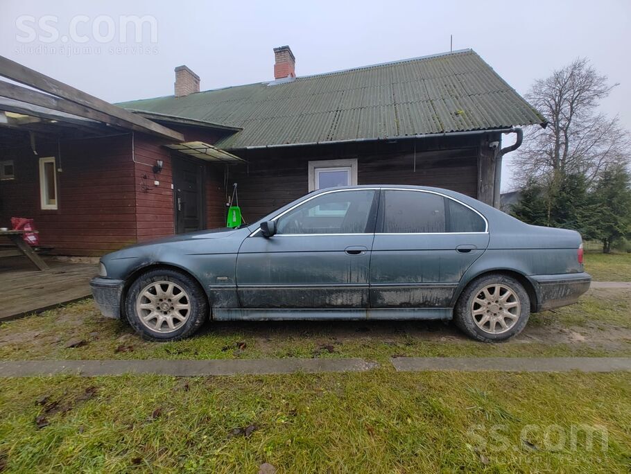 Pārdodu BMW automašīna tika visi 2nieki novērsti uz TA bet trakājos mīnusos