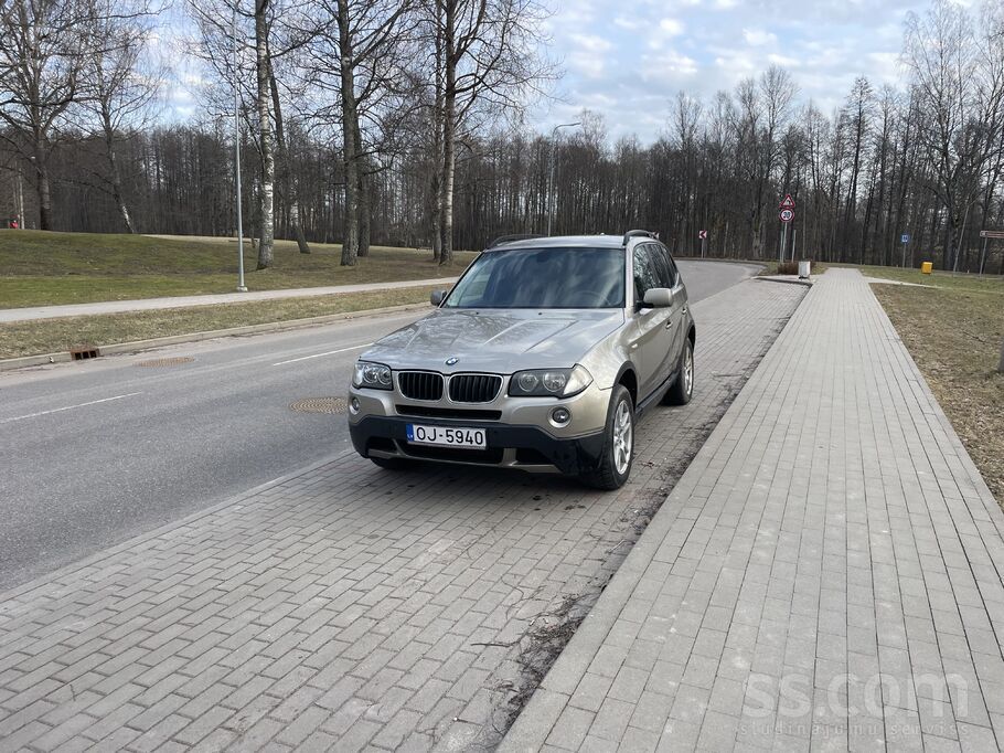 BMW Pārdod skaistu , labā tehniskā un vizuālā stāvoklī