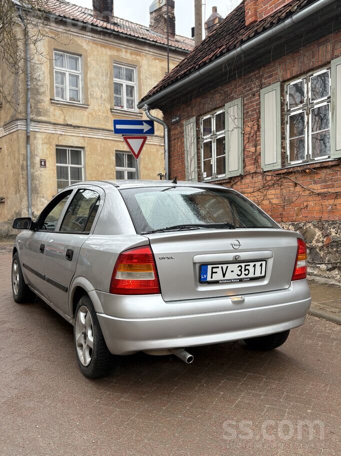 Pārdodas Opel Astra. 
Automātiskā kārba - darbojas teicami. Dzinējs perfekt