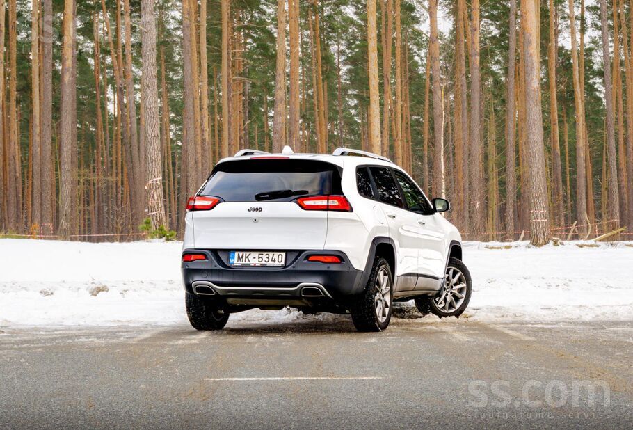 Jeep Cherokee 2.2l dīzelis. 147kw
Tehniskā apskate derīga līdz 03.2027
Vid