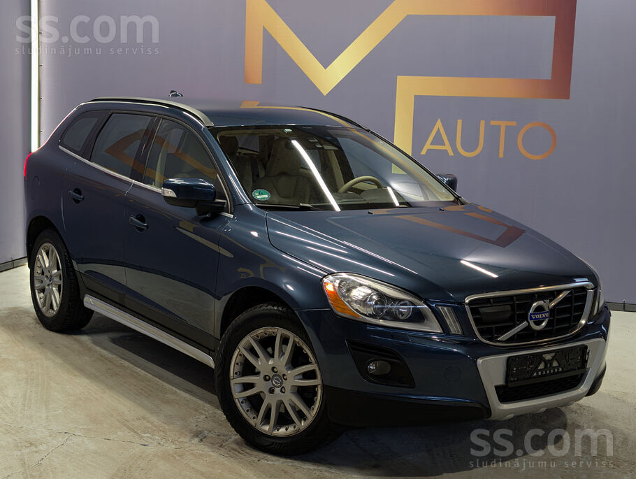 Volvo Barents Blue Metallic. Summum. Volvo Xc60 Awd 2.4D