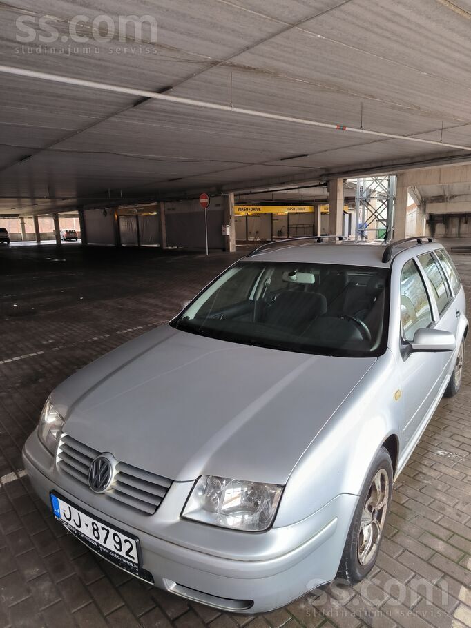 Много поменяно деталей за 10 лет владения этой машиной. звоните или пишите н