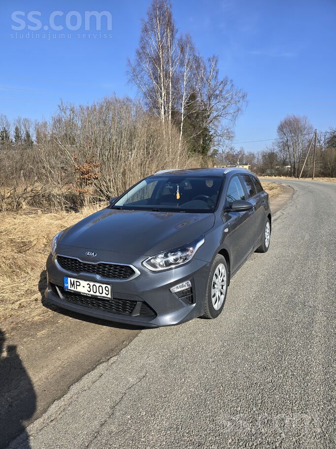 Pārdod Kia Ceed 1.0 Gdi Turbo, 100zs. Pirkts Forumauto. 
Vienīgais īpašniek