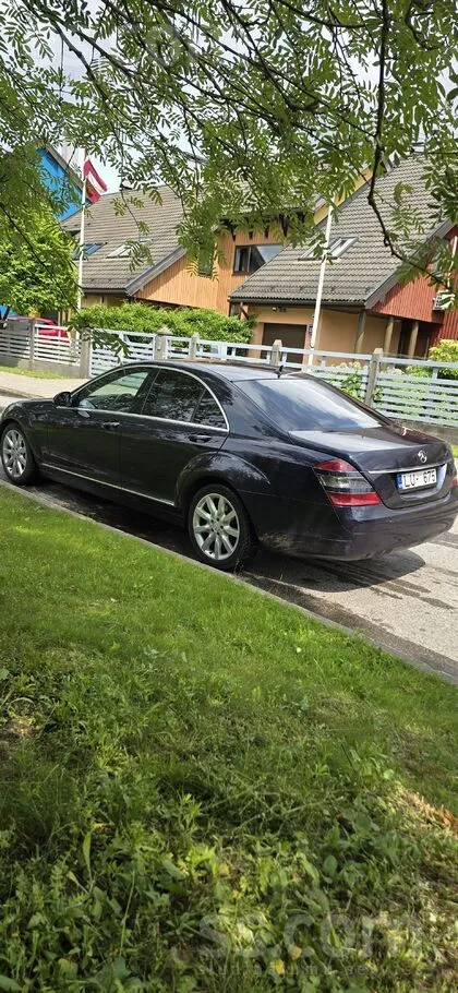 Mercedes Хорошее техническое и визуальное состояние , все р