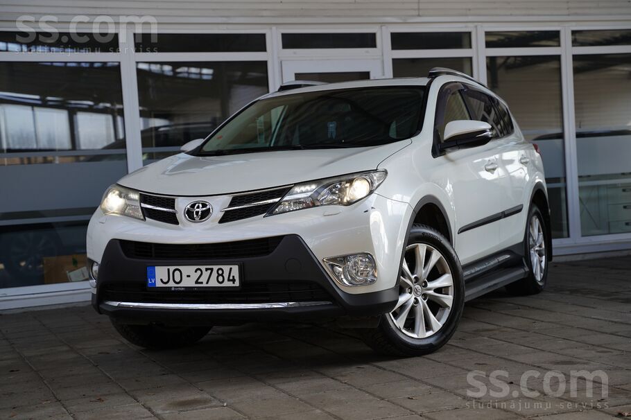 Toyota Toyota Rav4 Luxury Plus 4x4 ar 2.0 Benzīna dzinēju