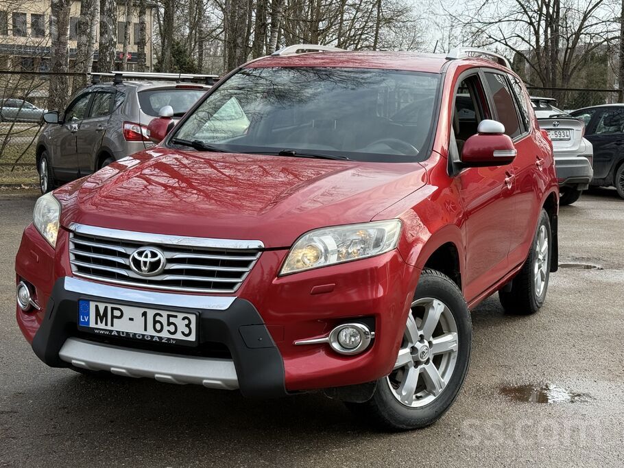 Toyota Toyota Rav4 2.0 Benzīns-Gāze, Automāts, 4X4-Pilnpi