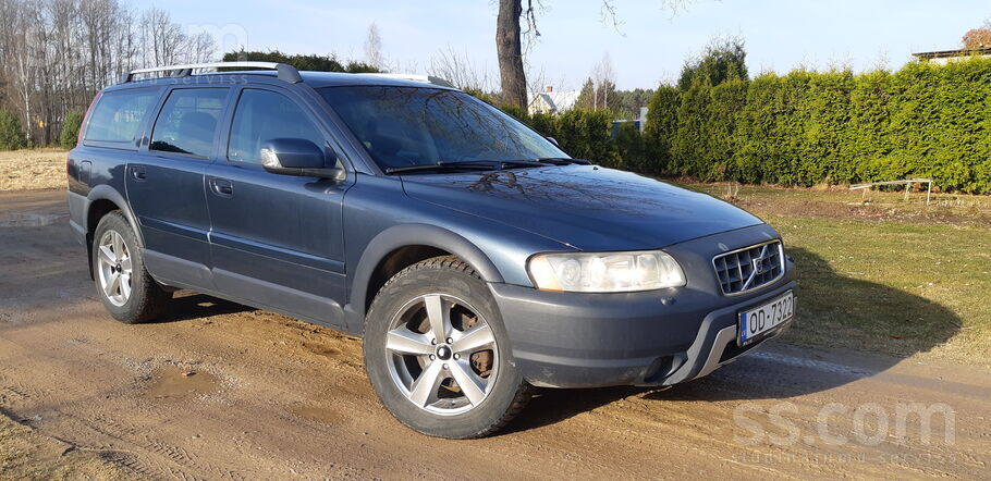 Volvo Pārdod xc70 2.4d 136kw, ar automātisko ātrumkārbu,