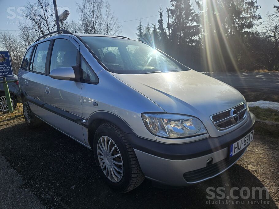 Opel Pārdod 7vietīgu Opel Zafira ar tikko izietu TA un 