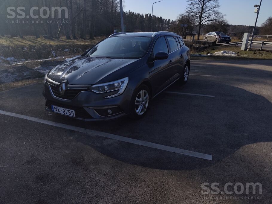 Renault Loti labs auto. Zems degvielas patēriņš. (5-6l), z
