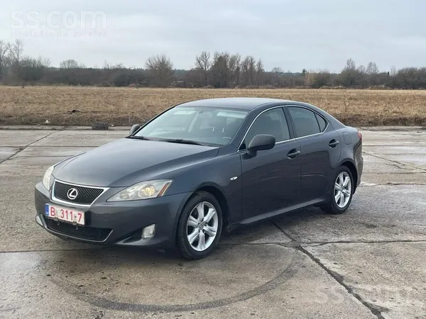 Lexus is 250, 2.5 benzīns, automāts, 2 atslēgas, orģināls nobraukums, bagātī