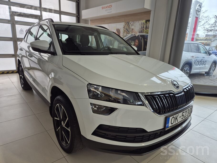 Skoda Škoda auto salons pārdod. 