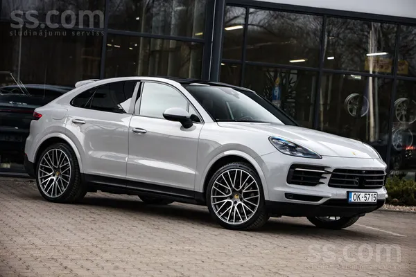 Porsche Cayenne Coupe 3, 0 benzīns 250kw/340zs, automātiskā ātrumkārba. 
Au