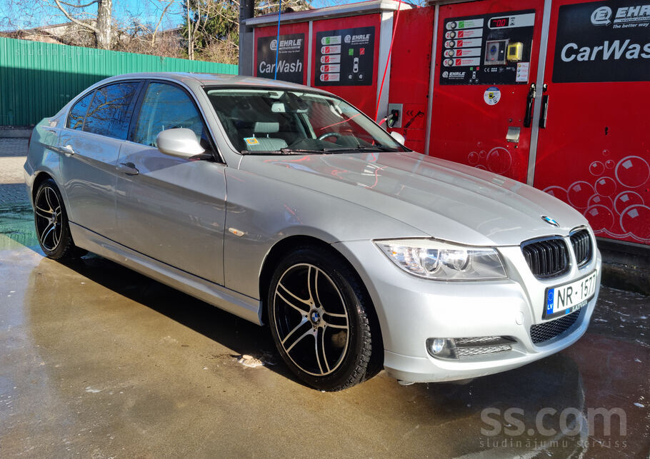 BMW Pārdodu BMW E90 320d 2010