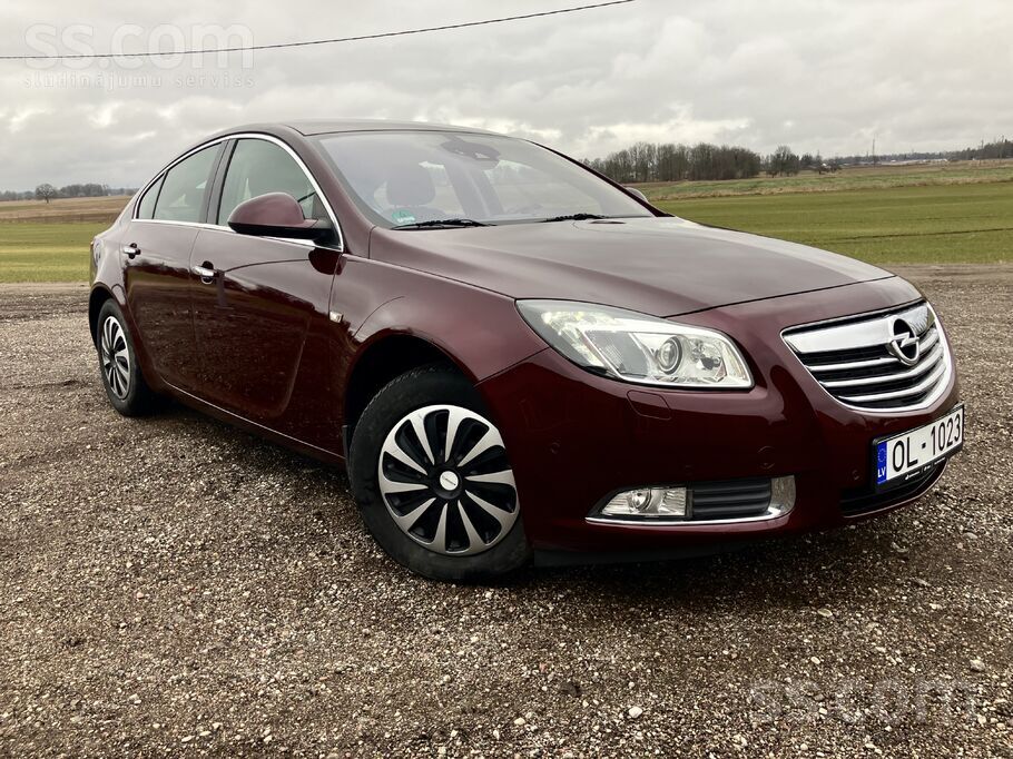 Opel Auto no Vācijas, pirkts oficiālā izsolē. 