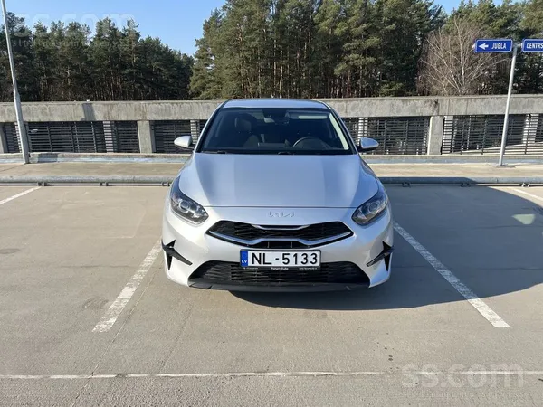 Pārdodu koptu, ekonomisku un praktisku Kia Ceed ļoti labā tehniskajā un vizu