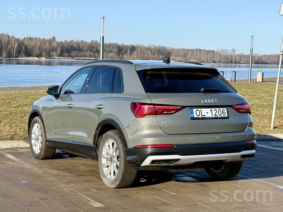 Audi Pārdod Latvijā pirktu audi q3. 