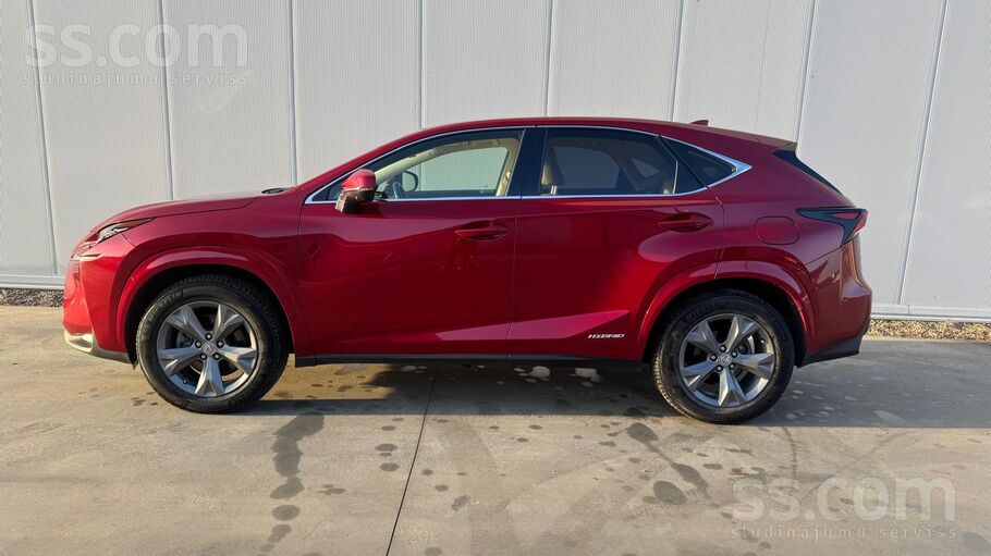 Pārdod Lexus Nx300H Hybrid ideālā stāvoklī. 
Viens īpašnieks, iegādāta Latv