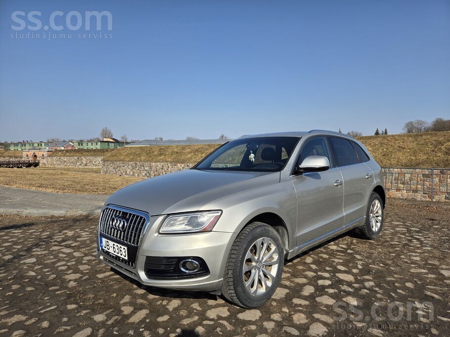 Audi Q5 2016 Quattro 155 kw

Продаётся Audi Q5 2016 года в отличном состоя