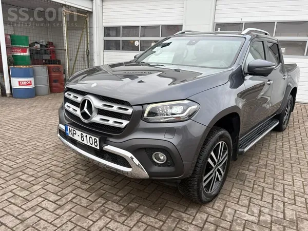 Mercedes Pārdodu koptu un rūpīgi uzturētu Mercedes X-Klasi.