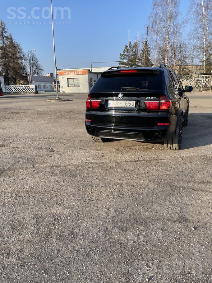 BMW Отличное семейное авто. Надёжный и комфортный авто
