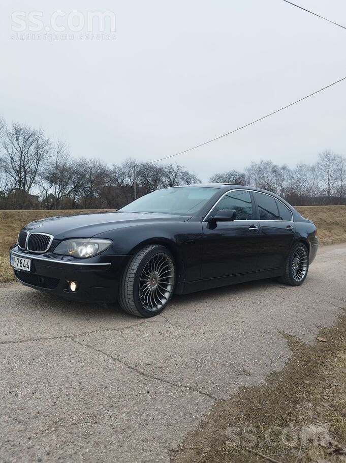 Bmw 3.0d 170kw ar jaunu TA. visadi citadi kap un brauc. nekur nekas negrab u