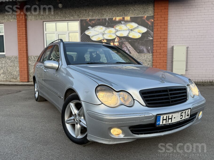 Mercedes Normāls Mersis, Motors kārba kārtība , salons akur