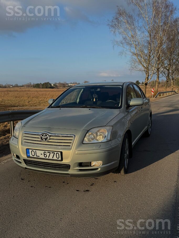 Toyota Pārdod Toyota Avensis, 1.8 bendzīns 95kw, Jauna ap